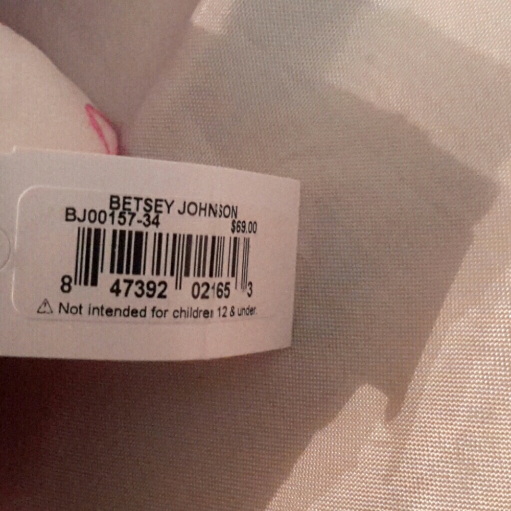 Betsey johnson watch glitter face pink numbers - Picture 2 of 6